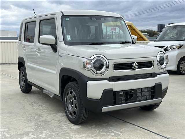 ハイブリッドＧ　届出済未使用車　ブレーキサポート　レーンサポート　ソナー　クルーズコントロール　シートヒーター　ＬＥＤヘッドライト　オートライト　スマートキー　プッシュスタート