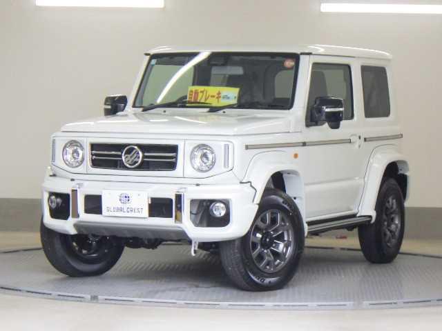 ジムニーシエラ １．５ＪＣ　４ＷＤ　ＤＡＭＤリトルＧ　専用９インチナビ　アイドリングＳ　スマートエントリー　衝突安全ボディ　ＴＶナビ　地デジフルセグ　横滑り防止機能　ダブルエアバッグ　キーレスエントリー　パワーステアリング　電動格納ドアミラー　オートクルーズコントロール（1枚目）