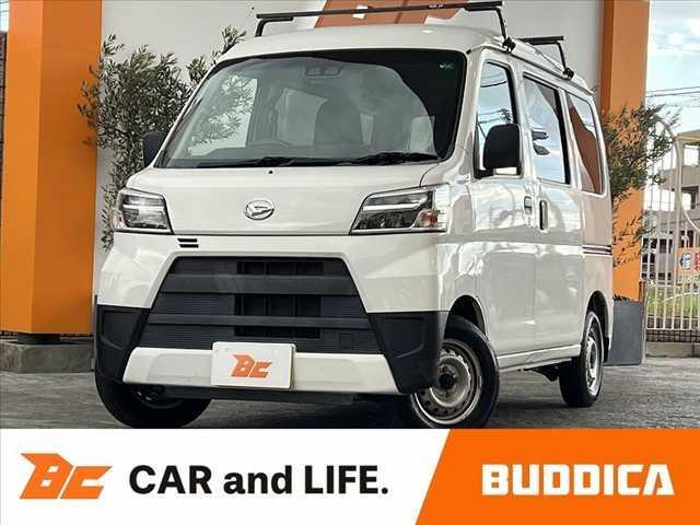 ハイゼットカーゴ(ダイハツ) ＤＸ　ＳＡＩＩＩ　後期　禁煙車　スマートアシスト３　コーナーセンサー　車線逸脱警報　先行者発信お知らせ　オートハイビーム　ＬＥＤヘッドライト　リモコンキー　ＳＲＳエアバック　ＡＣ　ＦＭ　ＡＭ　Ｐガラス　横滑り防止 中古車画像