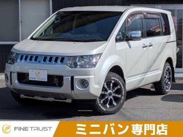 【岐阜県／土岐市】ミニバン専門店／三菱デリカＤ：５！ ロックフォードサラウンド　ウッドコンビハンドル　バックカメラ