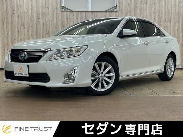 【岐阜県／各務原市】セダン専門／カムリハイブリッド！ 禁煙車　ＳＤナビ　バックカメラ　Ｂｌｕｅｔｏｏｔｈ　フルセグＴＶ　ＥＴＣ