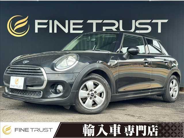 ＭＩＮＩ(ミニ) ５ドア　ＯＮＥ　ＲＨＤ　純正ＨＤＤナビ　純正１５インチＡＷ　Ｂｌｕｅｔｏｏｔｈ 中古車画像