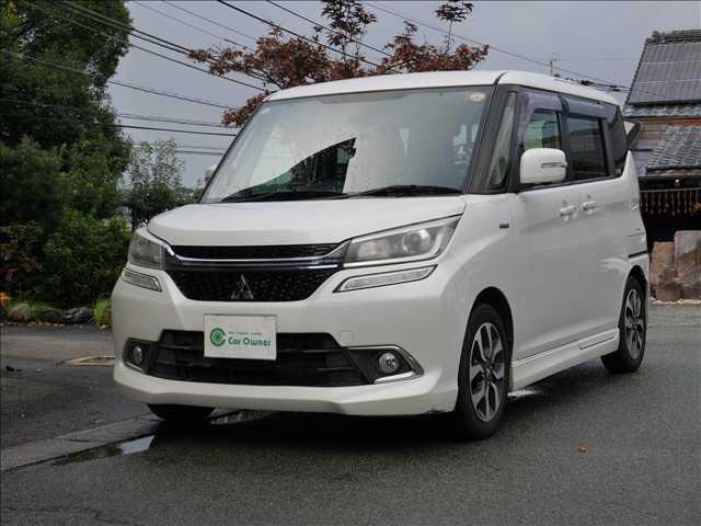 デリカＤ：２(三菱) ＣＵＳＴＯＭ　ＨＹＢＲＩＤ　ＳＶ　Ｎａｖｉ　Ｐａｃｋａｇｅ　全方位モニタ　ＢＬＵＥＴＯＯＴＨ　ナビＴＶ 中古車画像
