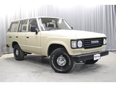 ランドクルーザー60 VX 丸目ロールーフ ディーゼルターボ オートマ マットベージュ塗装 地デジナビ バックカメラ ドラレコ キーレス ウッドハンドル シートカバー ヒッチ オープンカントリーRTタイヤ 本州仕入 1ナンバー 中古車画像