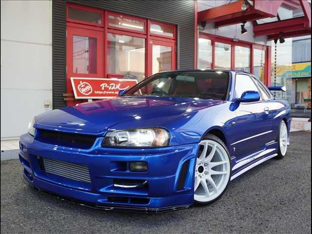 NISSAN SKYLINE
