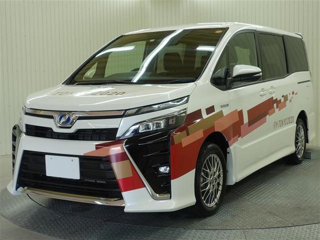 トヨタ ヴォクシーハイブリッドｚｓの中古車 車体価格294 8万円 令和2 年式 走行0 5万キロ 車体色ホワイトパールクリスタルシャイン 愛媛県松山市空港通５丁目７ ９ 愛媛トヨペット 株 空港通本店の在庫 グーネット中古車