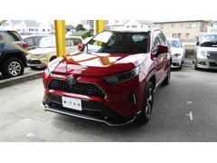 トヨタ　ＲＡＶ４ ＰＨＶ　Ｇ　Ｚ　サンルーフ　４ＷＤ