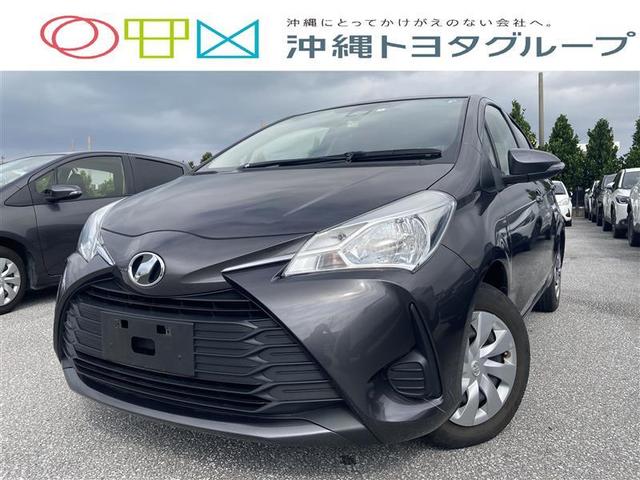 沖縄県那覇市の中古車ならヴィッツ Ｆ　メモリーナビ　ミュージックプレイヤー接続可　バックカメラ　衝突被害軽減システム　ＥＴＣ