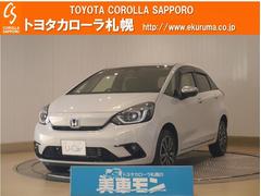 ホンダ　フィット　ｅ：ＨＥＶリュクス　４ＷＤ　フルセグ　メモリーナビ