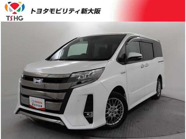 トヨタ ノア ハイブリッドＳｉ　ダブルバイビーＩＩ　ＫＩＮＴＯＦＡＣＴＯＲＹ対象車／１０型大画面ナビＤＶＤ地デジ／後席モニター／バックカメラ／両側電動スライドドア／シートヒーター／車線逸脱・誤発進・衝突被害軽減／ＥＴＣ／ＬＥＤ・ＡＴハイビーム／クルコン