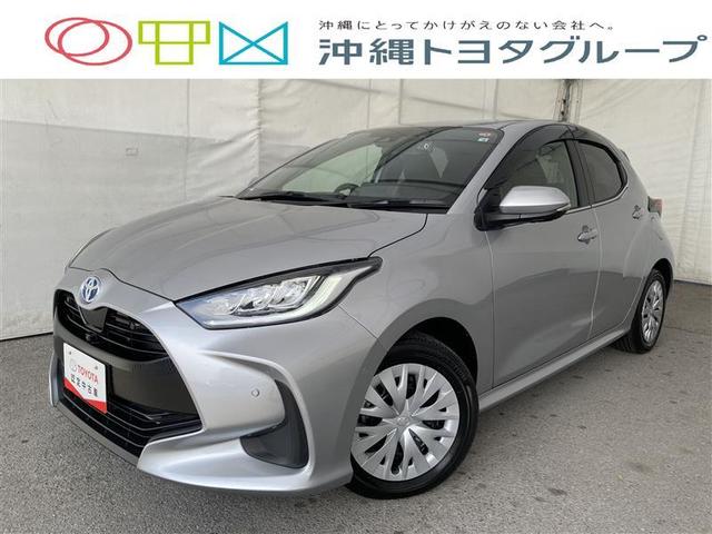 沖縄の中古車 トヨタ ヤリス 支払総額 263.4万円 リ済込 2022(令和4)年 0.2万km シルバーメタリック