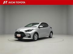 トヨタ　ヤリス　Ｘ　横滑防止装置　バックモニタ　セキュリティアラーム