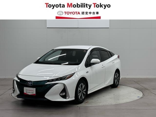 トヨタ プリウスＰＨＶ Ｓナビパッケージ　セーフティプラス　１００Ｖ電源　横滑り防止装置