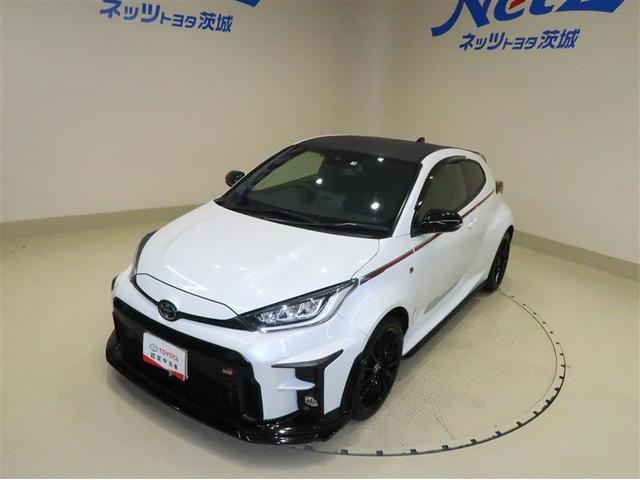 トヨタ ＧＲヤリス ＲＳ　フルエアロ　ディスプレイオーディオ　ブルートゥース　バックモニター　ＥＴＣ　ドライブレコーダー　スマートキー　クルーズコントロール　ＬＥＤライト　アルミホイール　ブラインドスポットモニター