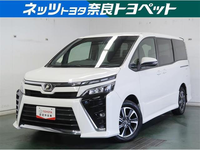 トヨタ ヴォクシー ＺＳ　アイドリングストップ車　スマートエントリー　Ｂカメラ　セキュリティ　助手席エアバック　クルコン　ダブルエアコン　ＬＥＤヘッド　オートエアコン　ＤＶＤ再生可　地デジ　ＥＴＣ装備　パワーウィンドウ　アルミ