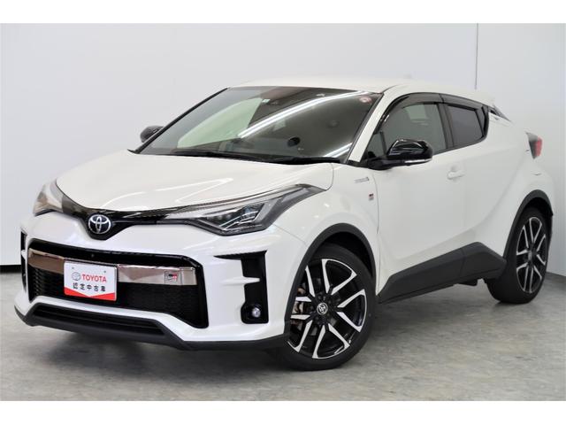 トヨタ Ｃ－ＨＲ Ｓ　ＧＲスポーツ　フルセグ　メモリーナビ　バックカメラ　衝突被害軽減システム　ＥＴＣ　ＬＥＤヘッドランプ