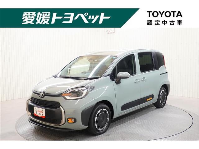 ハイブリッドＺ　バックカメラ　衝突被害軽減システム　ＥＴＣ　両側電動スライド　ＬＥＤヘッドランプ　ウオークスルー　乗車定員７人　３列シート