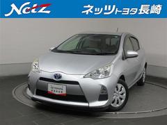 トヨタ　アクア　Ｓ　ＣＤＭＤラジオチューナー　シートヒーター（運転席　助手席）
