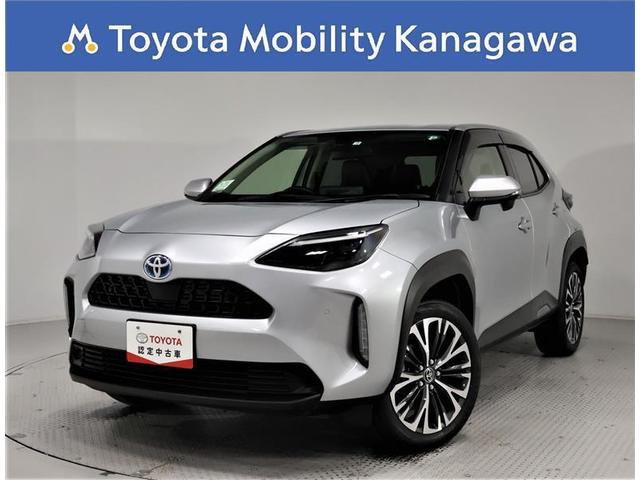 ハイブリッドＺ　トヨタ認定中古車　衝突被害軽減ブレーキ　誤発進抑制装置　純正８型ＤＡ　バックカメラ　シートヒータ　運転席パワーシート　パワーバックドア　ブラインドスポットモニター　ＥＴＣ２．０　禁煙車