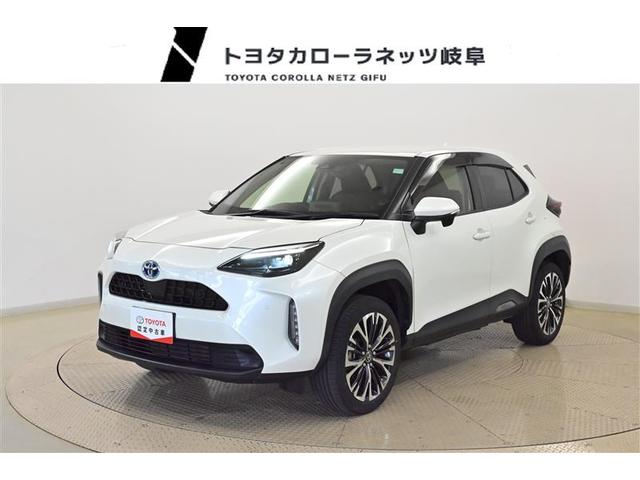 ハイブリッドＺ　Ｒカメラ　キーフリー　Ｎａｖｉ　ヘッドライトＬＥＤ　運転席パワーシート　点検記録簿　クルーズコントロール　アルミホイール　パワーステアリング　オートエアコン　盗難防止装置　ドライブレコーダー　ＥＴＣ