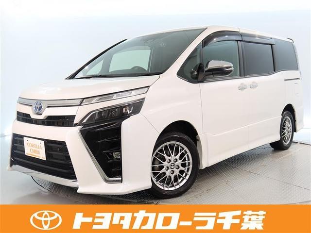 ヴォクシー(トヨタ) ハイブリッドＺＳ　煌ＩＩ　１年間走行無制限保証　ペダル踏み間違い　衝突回避被害軽減　車線逸脱警報機能　メモリナビ 中古車画像