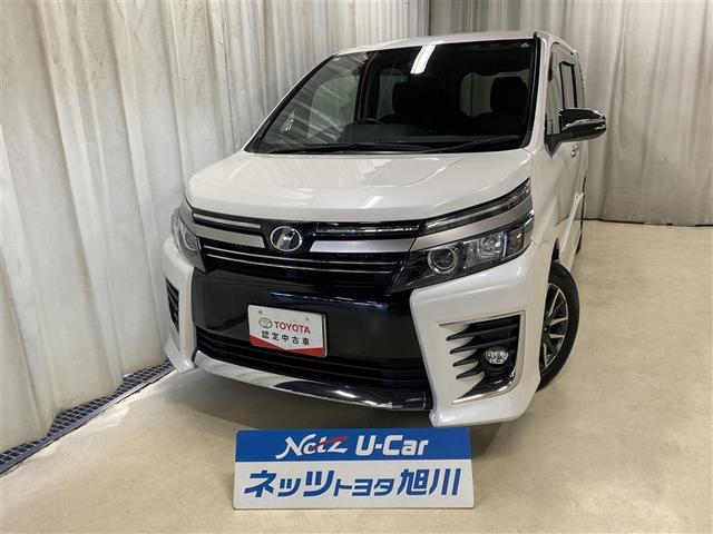 ヴォクシー ＺＳ　煌ＩＩ　４ＷＤ　フルセグ　ＤＶＤ再生　後席モニター　バックカメラ　ＥＴＣ　両側電動スライド　ＬＥＤヘッドランプ　乗車定員７人　３列シート（1枚目）