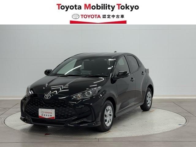 ヤリス Ｇ　点検記録簿　Ｂカメラ　エアコン　地デジ　レンタカーＵＰ車　スマートキー＆プッシュスタート　ドライブレコーダー　メモリーナビゲーション　イモビ　横滑り防止システム　クルーズＣ　ＡＢＳ　パワーウィンドウ（1枚目）