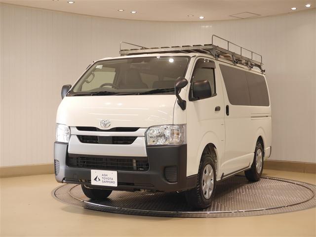 ハイエースバン ＤＸ　寒冷地仕様車　横滑り防止　イモビ　４ＷＤ　バックカメラ　キーレス　運転席エアバッグ　ミュージックプレイヤー接続可　パワーウインドウ　ＡＢＳ　エアコン　パワステ　ベンチシート　プリクラッシュセーフティー（1枚目）