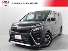 ヴォクシー ZS フルセグ メモリーナビ DVD再生 ミュージックプレイヤー接続可 バックカメラ 衝突被害軽減システム ETC 電動スライドドア LEDヘッドランプ ウオークスルー 乗車定員7人 3列シート フルエアロ 中古車画像