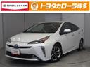 トヨタ認定中古車は認定検査員による車両鑑定書付き！ 法定整備を実施し、安心と共にお届けします。