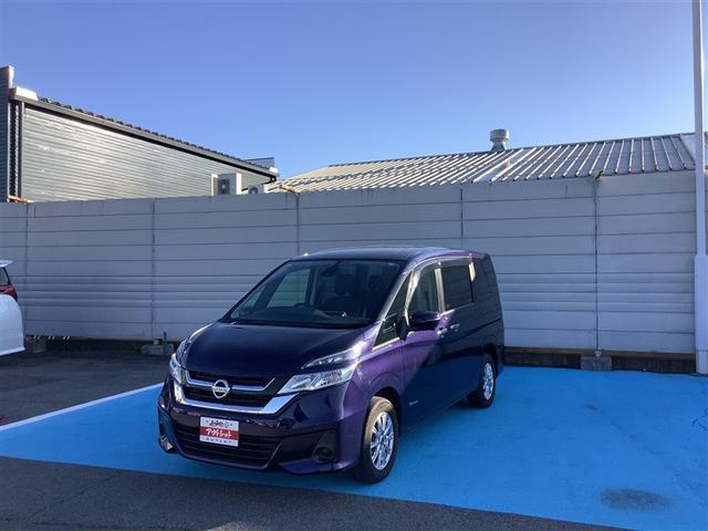 セレナ(日産) X 4WD フルセグ メモリーナビ DVD再生 ミュージックプレイヤー接続可 後席モニター バックカメラ 衝突被害軽減システム ETC 乗車定員8人 3列シート 中古車画像