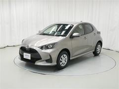 ヤリス X 4WD ミュージックプレイヤー接続可 バックカメラ 衝突被害軽減システム ワンオーナー 記録簿 中古車画像