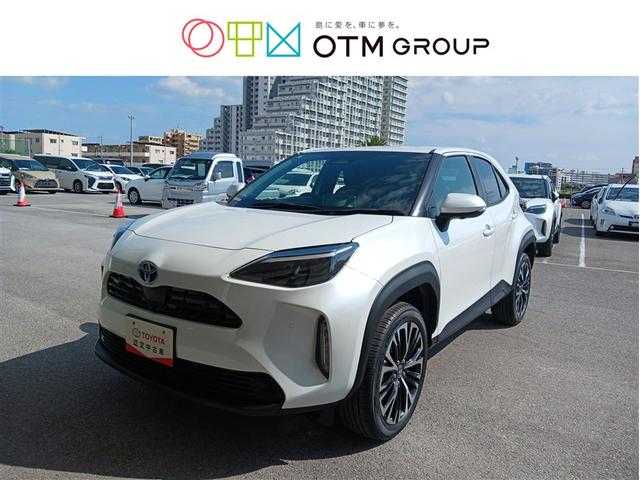 沖縄県の中古車ならヤリスクロス ハイブリッドＺ　ミュージックプレイヤー接続可　バックカメラ　衝突被害軽減システム　ＥＴＣ　ＬＥＤヘッドランプ　記録簿