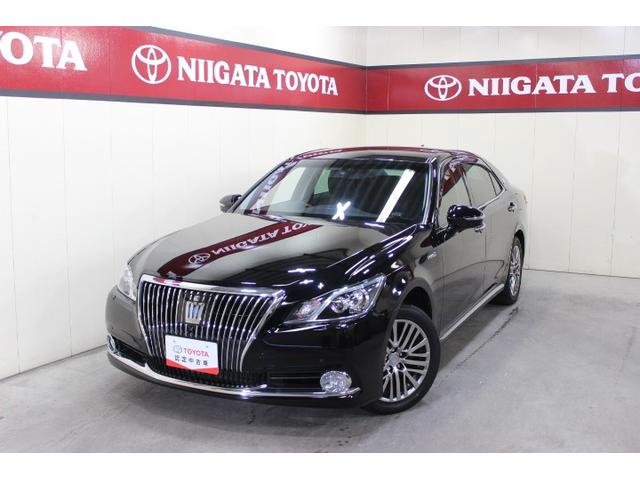 ハイブリッド４ＷＤ　衝突回避　ＣＤＤＶＤ　ナビＴＶ　レザーパワーシート