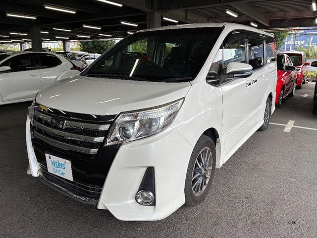 ノア(トヨタ) Ｓｉ　地デジ　ＤＶＤ視聴可　ＬＥＤヘットライト　ＥＴＣ付き　ドライブレコーダー　横滑り防止機能　ナビＴＶ　三列シート　ＡＷ　ＡＡＣ　パワーウインドウ　メモリーナビ　ＡＢＳ　ミュージックプレイヤー接続可 中古車画像