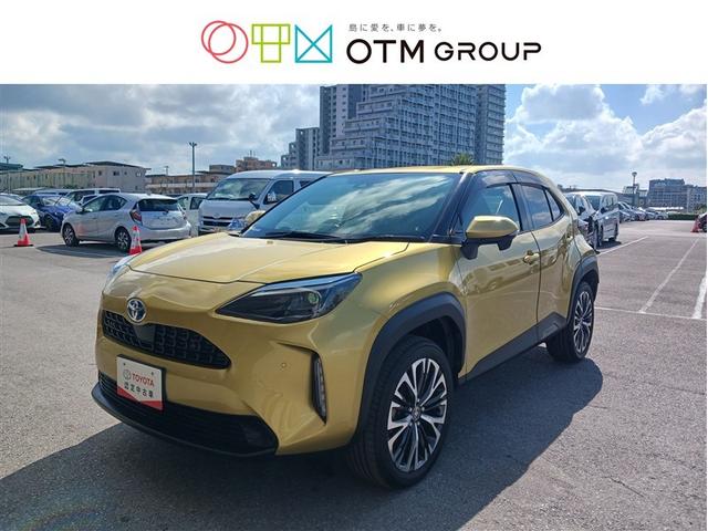 沖縄県の中古車ならヤリスクロス ハイブリッドＺ　メモリーナビ　ＤＶＤ再生　ミュージックプレイヤー接続可　バックカメラ　衝突被害軽減システム　ＥＴＣ　ドラレコ　ＬＥＤヘッドランプ