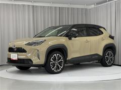 ヤリスクロス ハイブリッドZ 4WD 衝突被害軽減システム バックカメラ LEDヘッドランプ アルミホイール スマートキー オートクルーズコントロール ETC 盗難防止装置 電動シート キーレス 横滑り防止機能 ハイブリッド 中古車画像