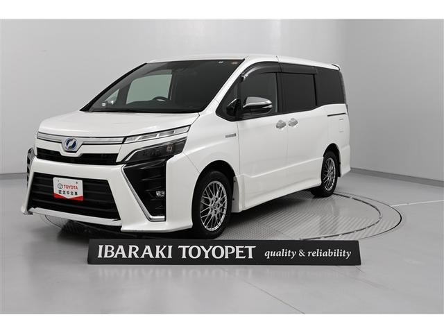 ヴォクシー ハイブリッドＺＳ　煌　Ｗエアコン　ＡＷ　衝突被害軽減　バックモニター　地デジ　オートエアコン　ナビＴＶ　イモビライザー　横滑り防止　３列シート　ＤＶＤ　メモリーナビ　ＡＢＳ　オートクルーズコントロール　ＬＥＤヘッドライト