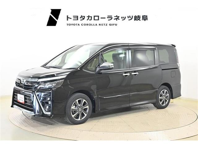 両側電動スライド付き。小さなお子さんやお年寄の方でものりおりしやすいです