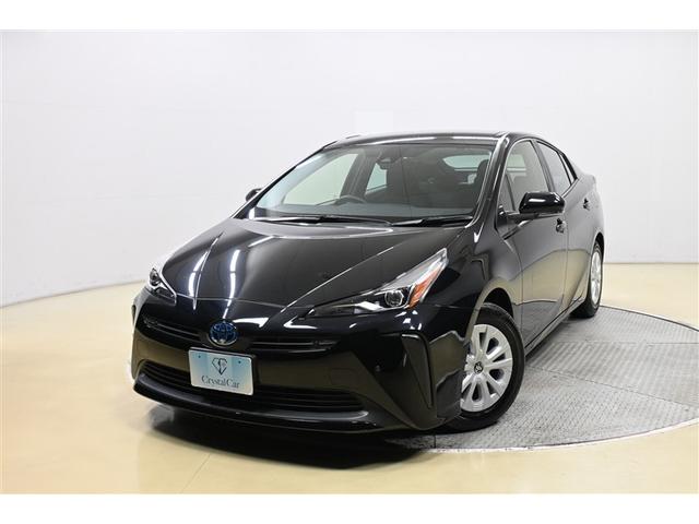 プリウス入庫しました。メモリーナビとバックモニター装備。とても綺麗でオス