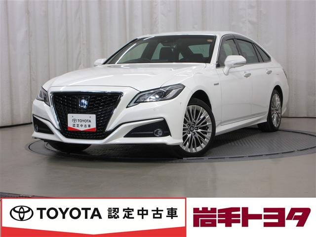 クラウンハイブリッド(トヨタ) Ｓ　Ｆｏｕｒ　エレガンススタイル　４ＷＤ　寒冷地　衝突被害軽減システム　メモリーナビ　フルセグ　ＬＥＤヘッドランプ　アルミホイール　バックカメラ　ドラレコ　スマートキー　オートクルーズコントロール　アイドリングストップ　ＥＴＣ 中古車画像