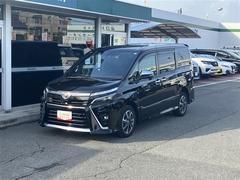 ヴォクシー ZS 煌III 4WD フルセグ メモリーナビ DVD再生 後席モニター バックカメラ 衝突被害軽減システム ETC ドラレコ 両側電動スライド LEDヘッドランプ ウオークスルー 乗車定員7人 3列シート 中古車画像