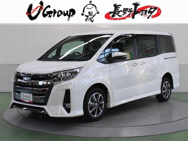 ノア(トヨタ) Ｓｉ　ダブルバイビーＩＩ　４ＷＤ　ワンセグ　メモリーナビ　ミュージックプレイヤー接続可　バックカメラ　衝突被害軽減システム　ＥＴＣ　ドラレコ　両側電動スライド　ＬＥＤヘッドランプ　ウオークスルー　乗車定員７人　３列シート 中古車画像