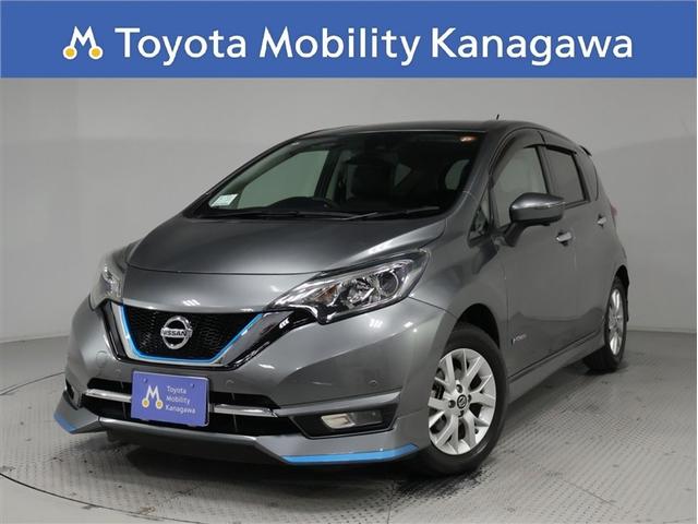 メッキ調のフロントバンパー・純正ナビ・ＥＴＣ・全周囲モニター・ＥＴＣ・ワ