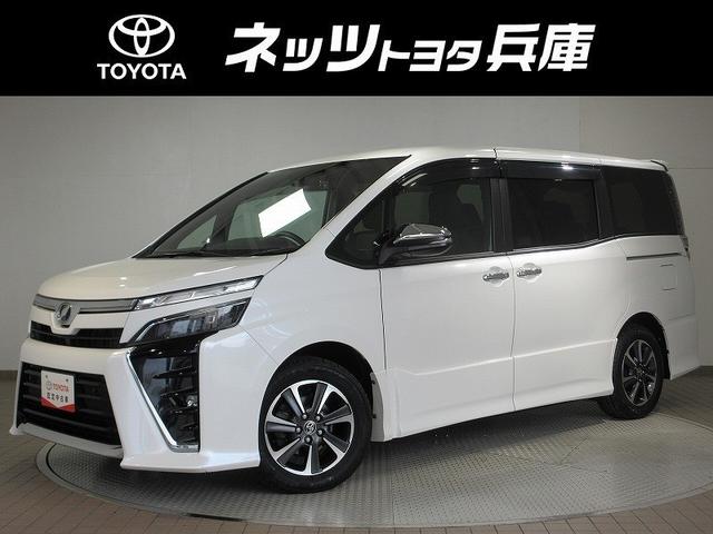 都会的でスタイリッシュなデザイン。広い空間は家族とのお出掛けも快適に過ご