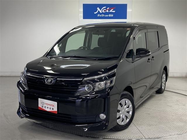 ヴォクシー(トヨタ) Ｘ　フルセグ　メモリーナビ　ＤＶＤ再生　バックカメラ　ＥＴＣ　両側電動スライド　ＬＥＤヘッドランプ　ウオークスルー　乗車定員７人　３列シート　アイドリングストップ 中古車画像