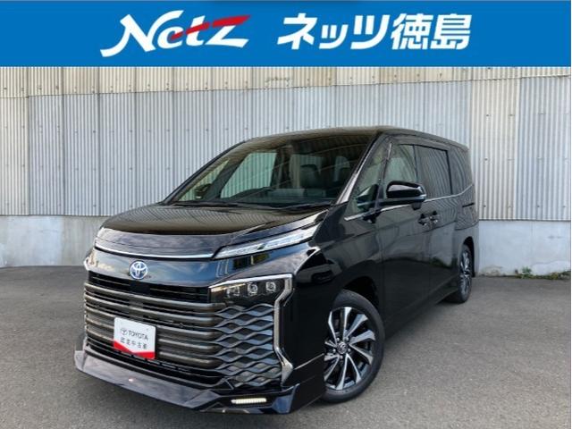 ヴォクシー(トヨタ) ハイブリッドＳ−Ｚ　フルセグ　メモリーナビ　ＤＶＤ再生　バックカメラ　衝突被害軽減システム　ＥＴＣ　両側電動スライド　ＬＥＤヘッドランプ　乗車定員７人　３列シート　ワンオーナー 中古車画像