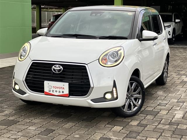 パッソ(トヨタ) モーダ　Ｇパッケージ　４ＷＤ　ワンセグ　メモリーナビ　ミュージックプレイヤー接続可　バックカメラ　衝突被害軽減システム　ドラレコ　ＬＥＤヘッドランプ　ワンオーナー　記録簿　アイドリングストップ 中古車画像