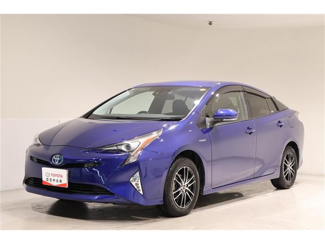 プリウス(トヨタ) Ａ　４ＷＤ　フルセグ　メモリーナビ　ＤＶＤ再生　ミュージックプレイヤー接続可　バックカメラ　衝突被害軽減システム　ＥＴＣ　ドラレコ　ＬＥＤヘッドランプ　ワンオーナー 中古車画像