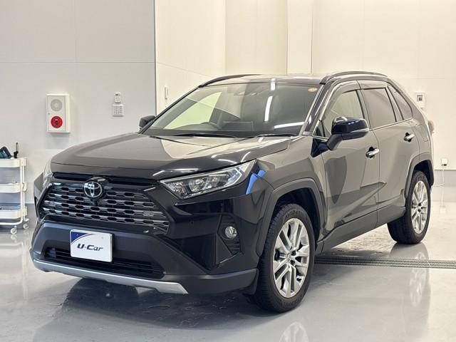 ＲＡＶ４(トヨタ) Ｇ　Ｚパッケージ　インテリジェントクリアランスソナー　整備記録簿　ＡＷＤ　ＬＥＤライト　アルミホイル　オートクルーズ　横滑り防止装置　バックガイドモニター　盗難防止装置　デュアルエアバッグ　メモリナビ　キーレス　ＡＢＳ 中古車画像